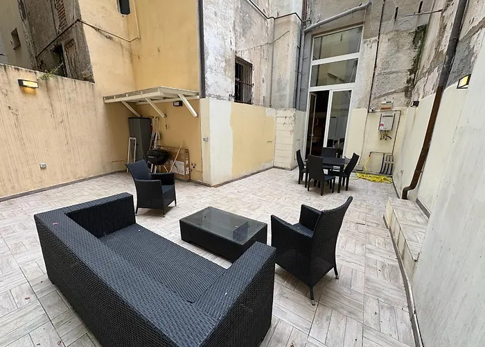 Loft Con Terrazzo Nei Vicoli